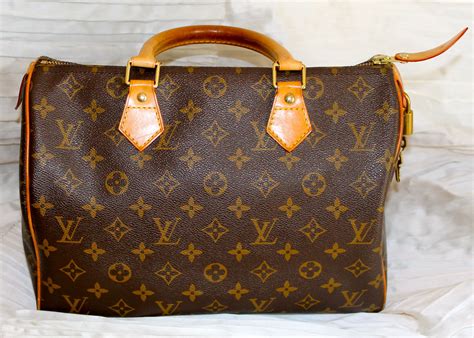 bauletto classico louis vuitton prezzo|Borsa Speedy Louis Vuitton: i bauletti più belli e come abbinarli.